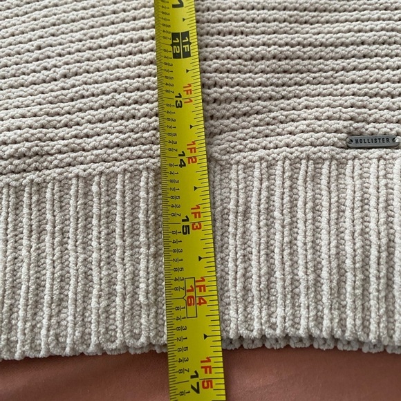 Hollister Mock Neck Cropped Pullover Sweater Size XS - Picture 7 of 7